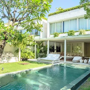 Villa Eden The At The Sea, Seminyak (Bali)